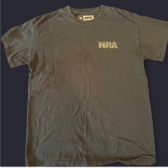 Black Men's T-Shirt - Picture 1 of 4